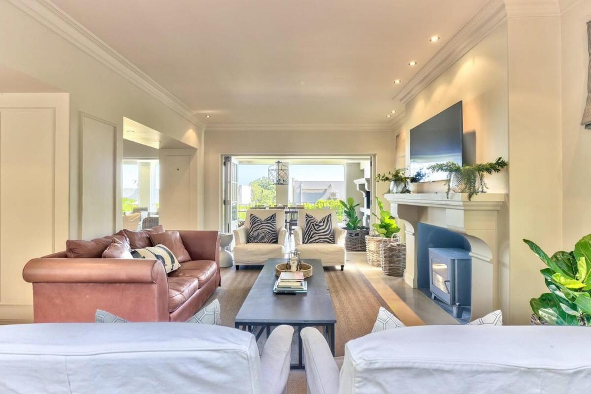 Lush Family Home In Prestigious Area Città del Capo Esterno foto