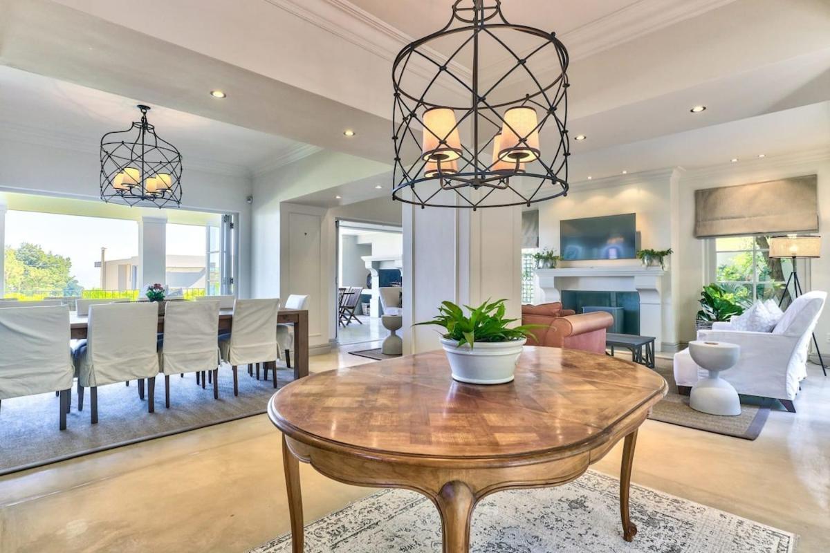 Lush Family Home In Prestigious Area Città del Capo Esterno foto
